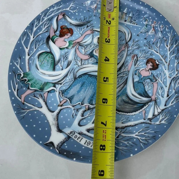 Haviland Limoges Nine Ladies Dancing Number 9 12 Days of Christmas Series Blue S - Picture 2 of 10